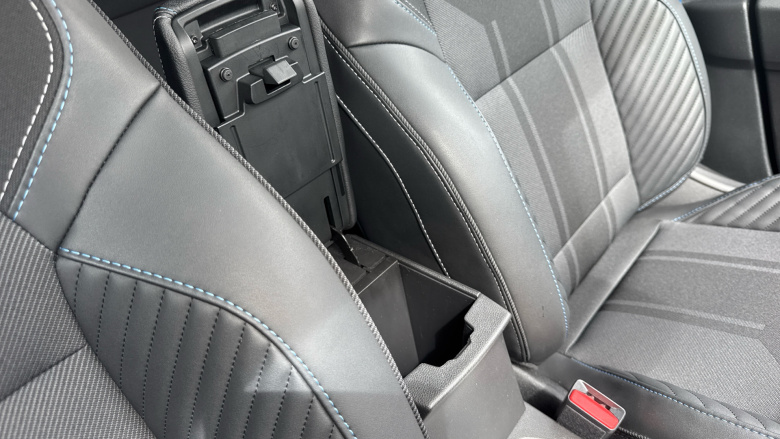 Renault Symbioz 1.6 E-Tech FHEV 145 Techno Esprit Alpine 5dr Auto Hybrid Estate